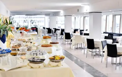 Cibo presso l'hotel o nelle vicinanze