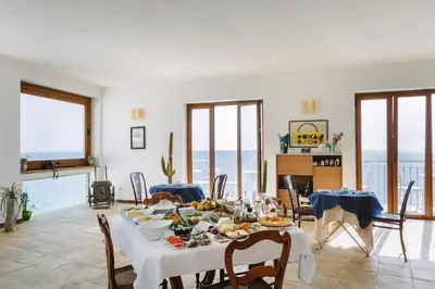 Cibo presso il bed & breakfast o nelle vicinanze