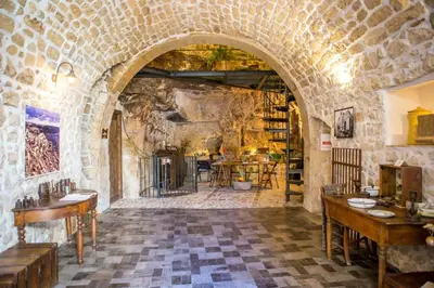 Ristorante o altro punto ristoro di Case degli Avi 2, antico abitare in grotta