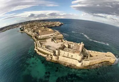Paesaggio naturale nelle vicinanze della casa vacanze
