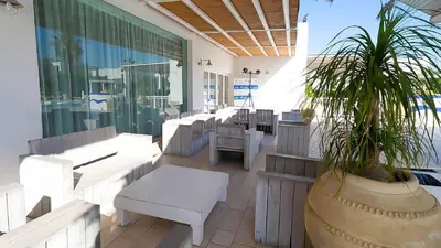 Area soggiorno di Borgo Rio Favara Hotel Club