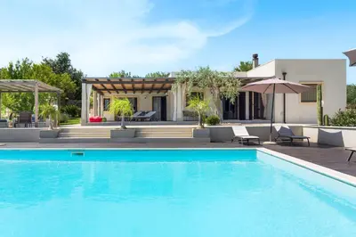 Piscina di Villa Mara o nelle vicinanze