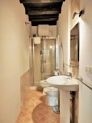 Bagno di Residenza Diana- Ortigia Holidays