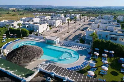 Piscina di Appartamento Borgo Rio Favara o nelle vicinanze