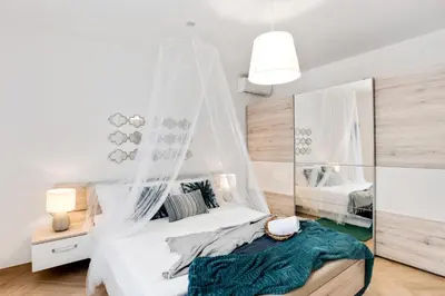 Letto o letti in una camera di Villa delle Palme con piscina privata