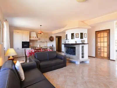 Cucina o angolo cottura di Villa Smeraldo by Interhome