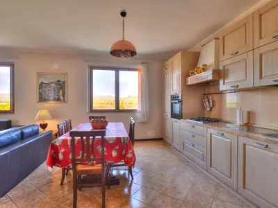 Cucina o angolo cottura di Villa Smeraldo by Interhome