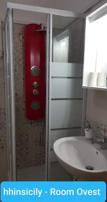 Bagno di HomeholidayinSicily - Room ovest