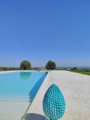 Piscina di Carrua o nelle vicinanze