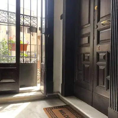 Vera Rooms
