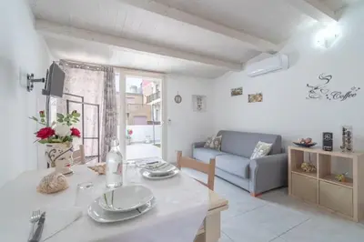 Area soggiorno di SFEA HOME