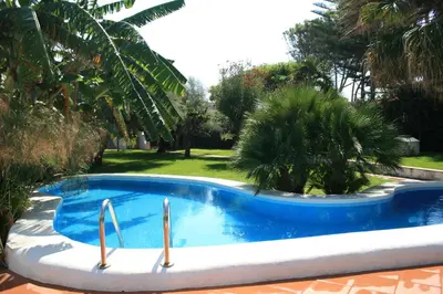 Piscina di Hotel Villa Mediterranea o nelle vicinanze