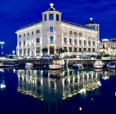 Vista sul fiume nelle vicinanze dell'appartamento