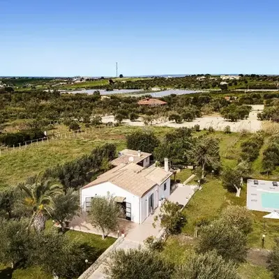 Villa Marzallo by Villa Plus
