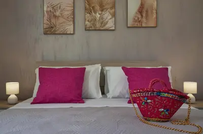 Letto o letti in una camera di Villa Shamsi - heated pool and beach at 70mt