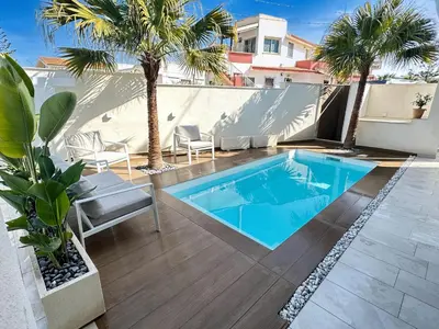 Piscina di Villetta Kennedy a 20 mt dal Mare o nelle vicinanze