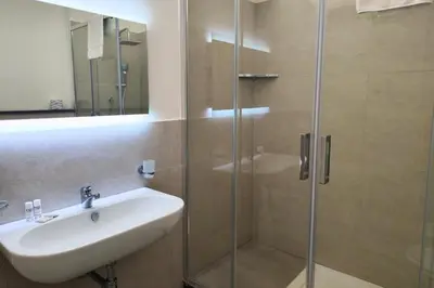 Bagno di Home De Curtis