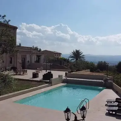 Casale Ciricó tra Catania e Siracusa