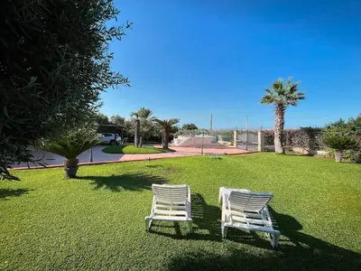 Giardino di VILLA GIUDICE Luxury Home