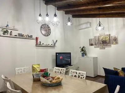 TV o dispositivi per l'intrattenimento presso Chiarilu'