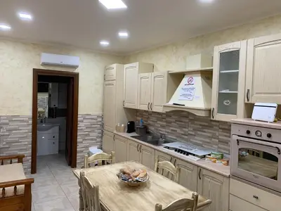 Cucina o angolo cottura di Crystal House