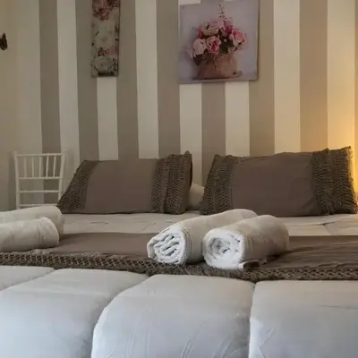 Nicaredda Guest Rooms