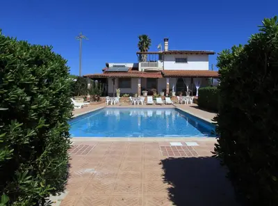 Piscina di B&B Il Mandorleto Avola o nelle vicinanze