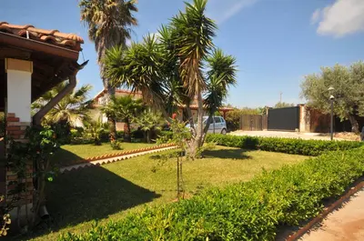 Giardino di B&B Il Mandorleto Avola