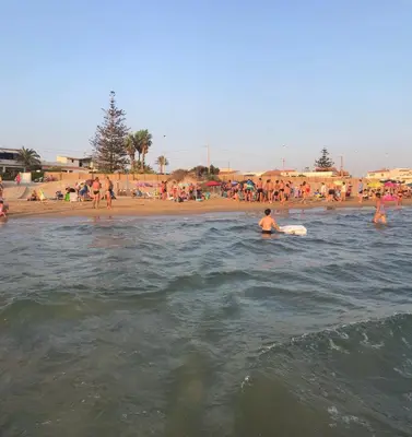 Ospiti di Casa Holiday Sicilia 01 - 120 mt dal mare