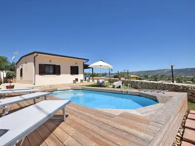 Piscina di Holiday Home Floridia with Private Pool o nelle vicinanze
