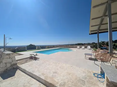 Piscina di Country house with view on Syracusae gulf o nelle vicinanze
