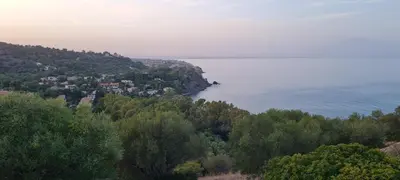 Paesaggio naturale nelle vicinanze della villa