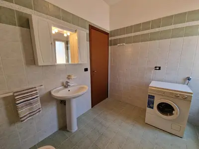 Bagno di Villa Daniela - Villa con piscina privata e discesa a mare tra Catania e Siracusa