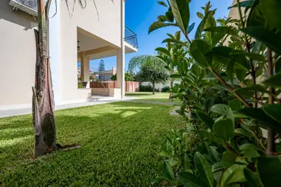 Giardino di Villa Nisa apartment