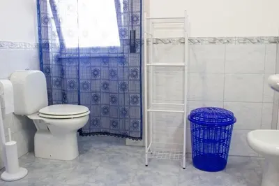 Bagno di Light Blue town center apt