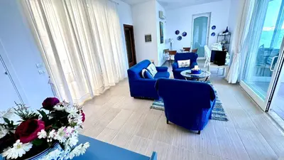 Area soggiorno di Casa Alba Serena By The Sea
