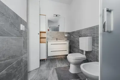 Bagno di Modern duplex with balcony by Wonderful Italy