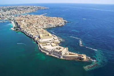 Vista generica sul mare o vista sul mare dall'interno dell'appartamento