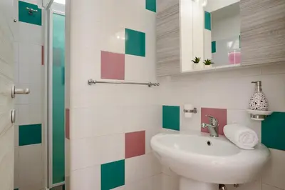 Bagno di Villa Dema, sea front & beach 20 mt