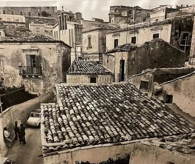 Vista generica su Noto o vista sulla città dall'interno della casa vacanze