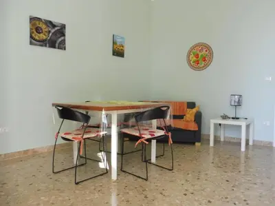 Area soggiorno di Appartamento in Villa a 100 metri dal mare