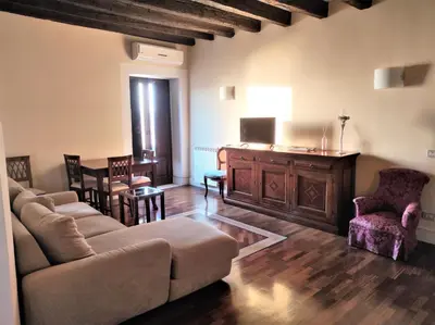 TV o dispositivi per l'intrattenimento presso Flora's House - Ortigia Holidays