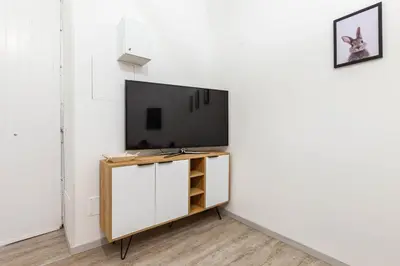 TV o dispositivi per l'intrattenimento presso Ragusia