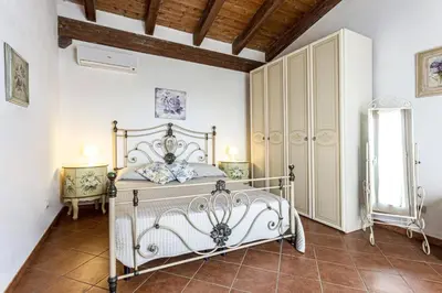 Letto o letti in una camera di Villa Nautilus by Villa Plus