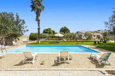 Piscina di Villa Concetta o nelle vicinanze
