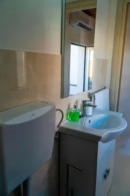 Bagno di Casa Charm RosaApartmentsOrtigia