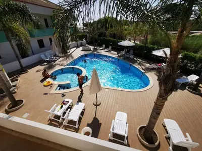 Piscina di Esperienza Luxury fronte mare con piscina o nelle vicinanze
