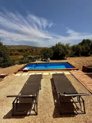 Piscina di La piccola dimora o nelle vicinanze