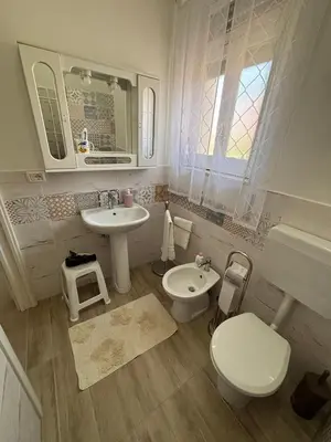 Bagno di Paradise by the Sea